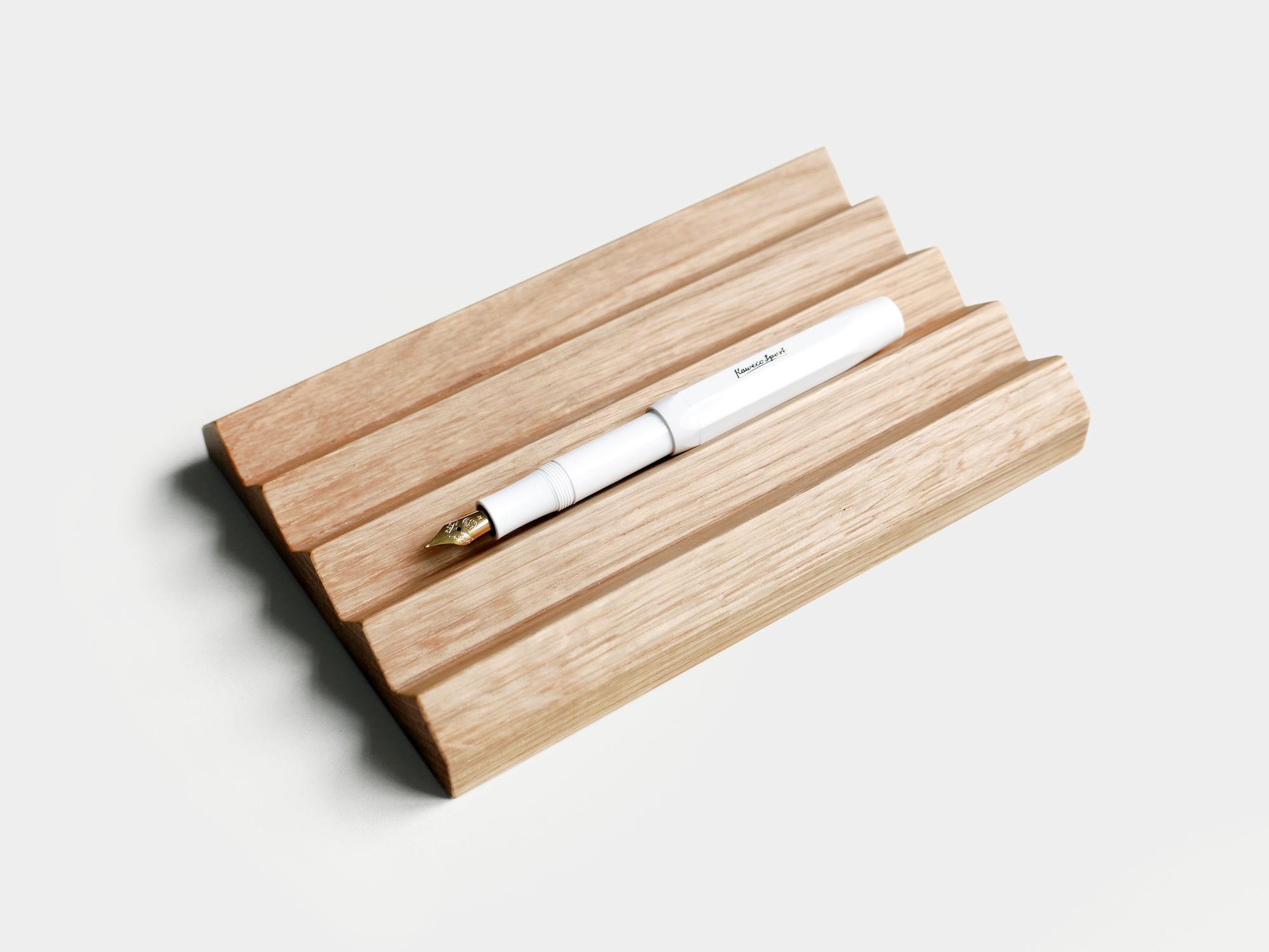 Oak Wood Pen Tray - Medium - Three Pen Oak Tray – The Paper Mind